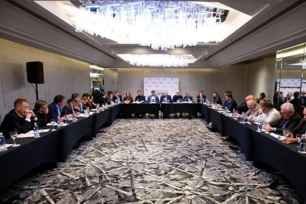 Juntos por el Cambio arm� una escuelita anti-Milei para refutar la dolarizaci�n