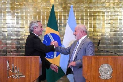 EEUU apoyara el adelanto de desembolsos del FMI a Argentina