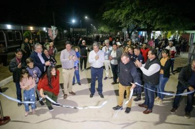 El gobernador Capitanich inauguró un centro de desarrollo infantil en Villa Río Bermejito