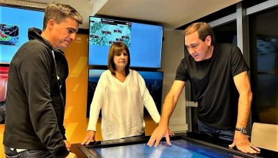 Garro tuvo su foto con Bullrich, pero ella estuvo acompaada por su candidato