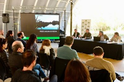 Fernando Gray participó de la reunión del Comité de Gestión de la Reserva Natural Laguna de Rocha