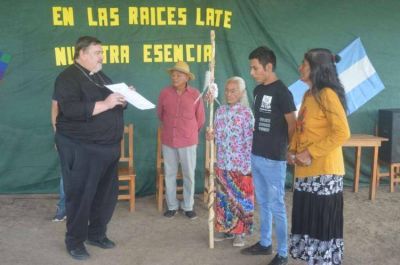 Reconquista: familias aborígenes recibieron el título de propiedad comunitario