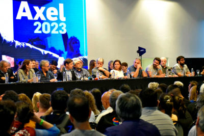 Kicillof y Correa encabezaron un plenario obrero: «La provincia de Buenos Aires es el corazón del movimiento de los trabajadores que apuestan a un país con más industria y soberanía»