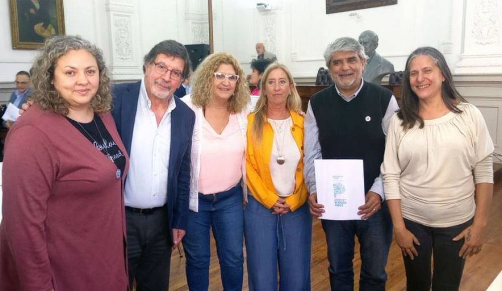SADOP Buenos Aires celebr la firma del acuerdo paritario de resguardo y reparacin