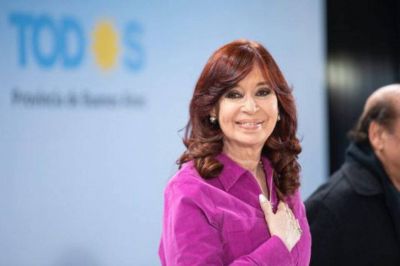 CFK frenó el operativo clamor y ordena el rearmado del peronismo