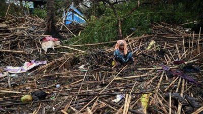 Myanmar: Guerra y cicl�n, una naci�n de rodillas