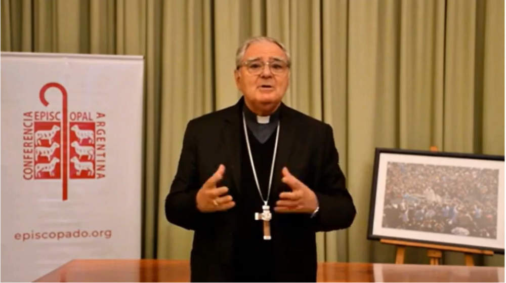 Mons. Ojea: Mirar al cielo no nos tiene que hacer distraer de construir el cielo en la tierra