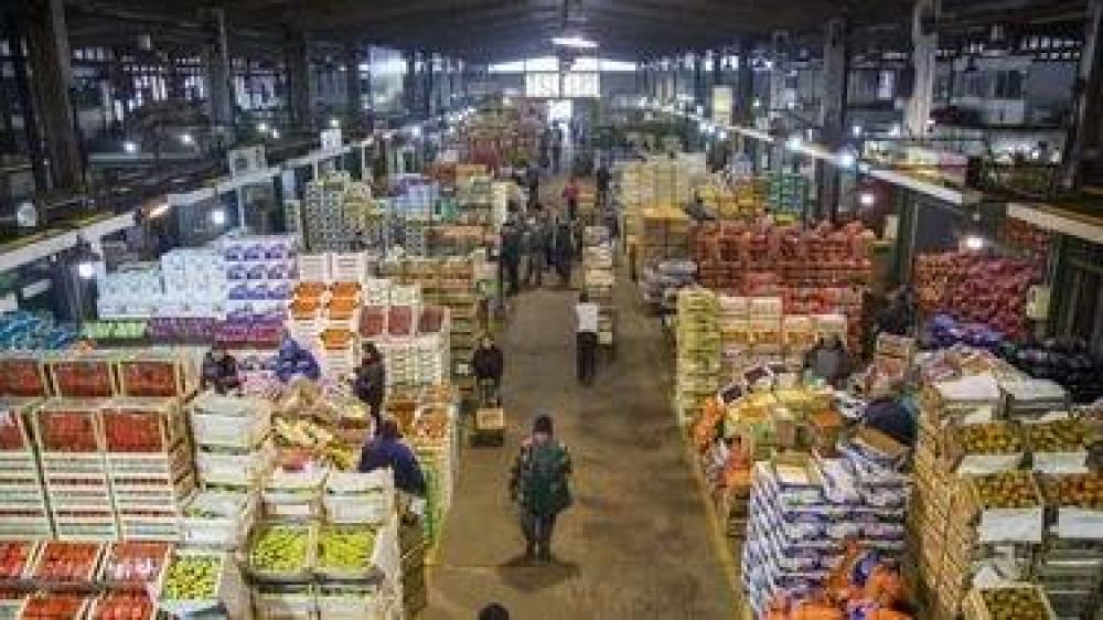Cooperativas de frutas y verduras del Mercado Central, contra la importacin de alimentos