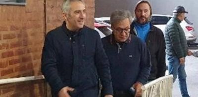 La política en San Lorenzo: con apoyo de ministros K Arreceygor toma envión para ir por otra presidencia