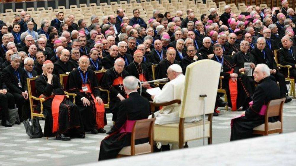 El Papa: La Iglesia es sinodal si es abierta a todos sin burocracia ni formalismos