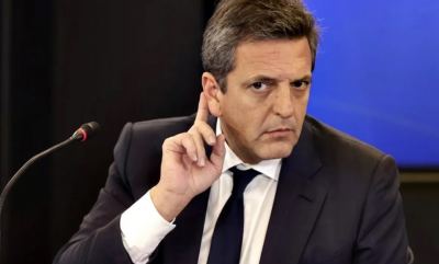 Pese al ajuste del gasto, Sergio Massa aumenta partidas con la mira en las elecciones