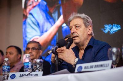 UOM tensa las paritarias y amenaza con un paro en las principales sider�rgicas: qu� reclaman