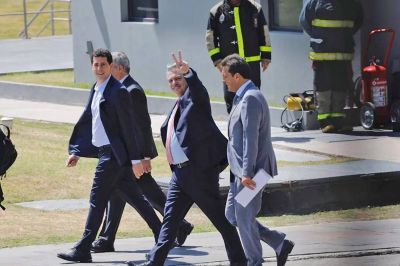 Gabriel Katopodis reúne a Alberto Fernández, Sergio Massa y Eduardo De Pedro y podría ganar protagonismo en la campaña