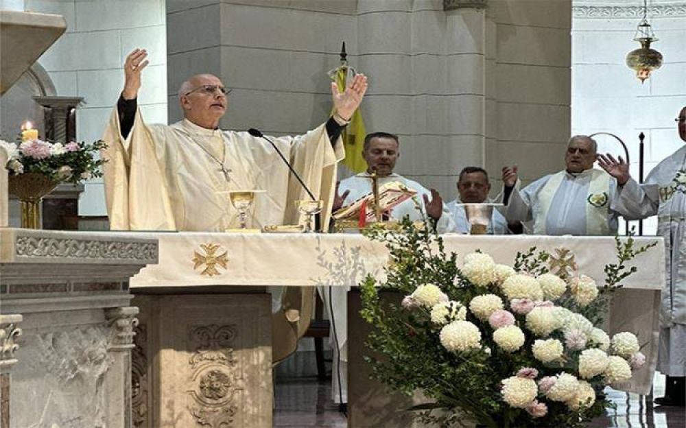 Mons. Olivera presidi una misa por Argentino del Valle Larrabure