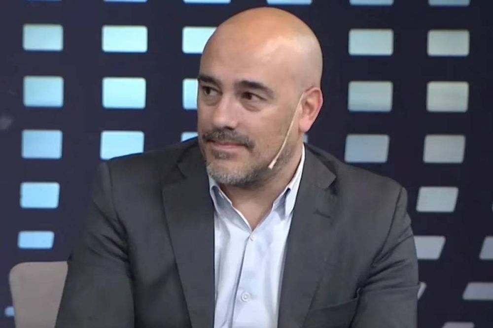Lucas Romero asegur� que Axel Kicillof enfrenta una �complicaci�n� que amenaza su reelecci�n en la Provincia