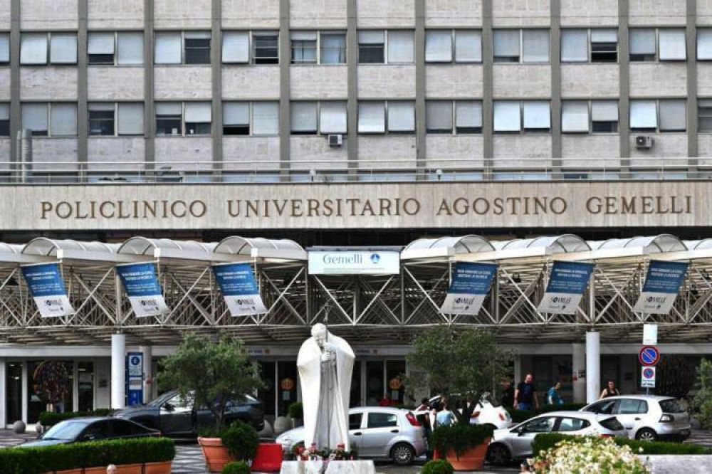 La recuperaci�n del Papa avanza con normalidad