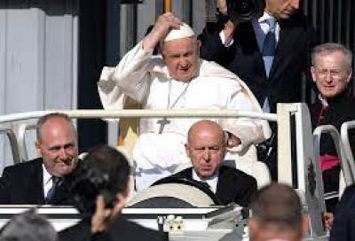 El papa se�ala la especulaci�n y la precariedad laboral como nuevas formas de pobreza