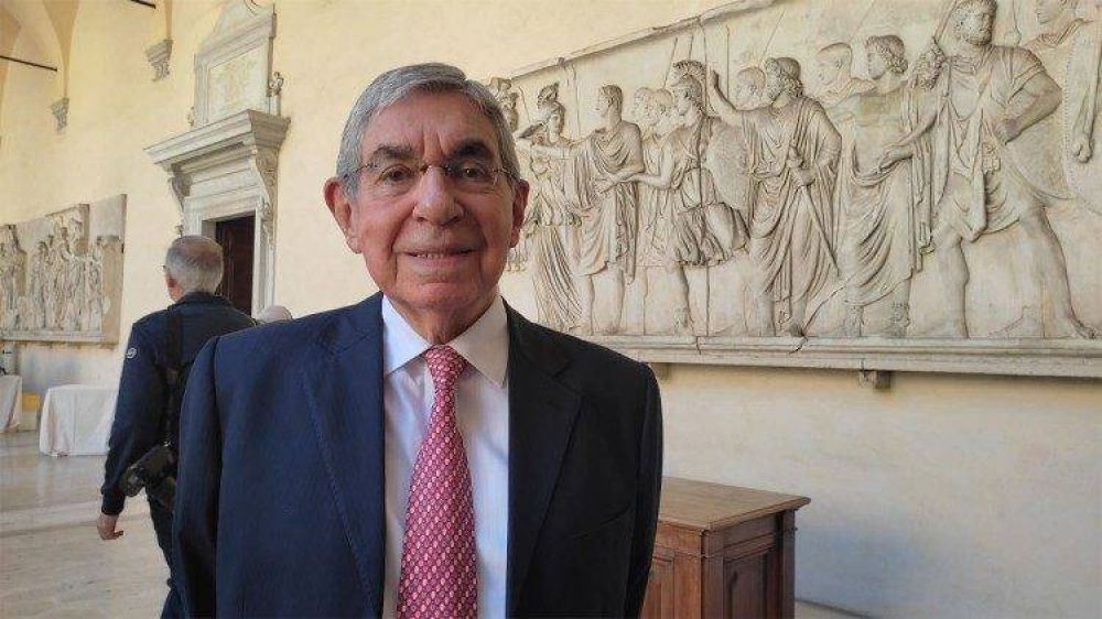 Nobel de Paz, Oscar Arias: Urge ir a la �mesa de negociaci�n�