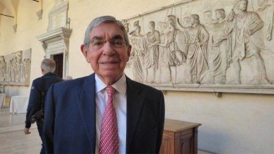 Nobel de Paz, Oscar Arias: Urge ir a la �mesa de negociaci�n�