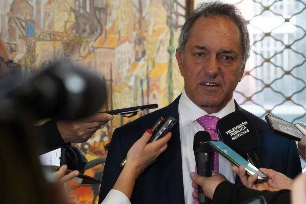 Daniel Scioli le respondi a Mximo Kirchner: Yo no soy ttere ni candidato de nadie