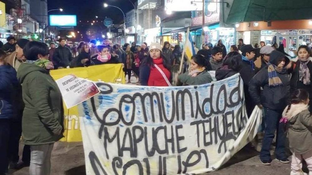 Esquel: comunidad mapuche march para pedir que se erradique la planta de residuos urbanos