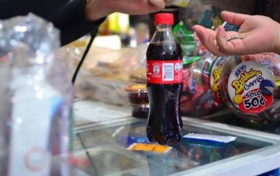 Mexicanos también compran más Coca Cola y Pepsi por el calor