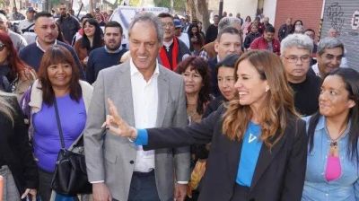 Victoria Tolosa Paz: 