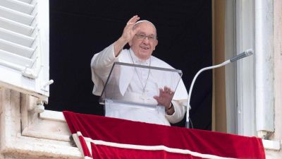 El Papa en el �ngelus: La cercan�a de Dios es el primer anuncio