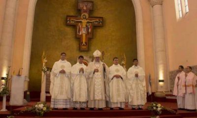 El obispo de San Rafael, a los nuevos sacerdotes: 'Sean cercanos y misericordiosos'