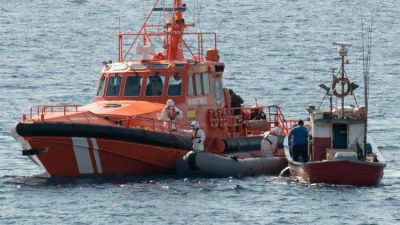 �Morir con esperanza�, vigilia dedicada a fallecidos en traves�as hacia Europa