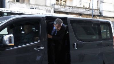 Cumbre de Massa y Cristina para definir la f�rmula
