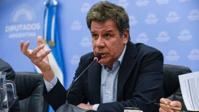 Facundo Manes present� la lista �Dar el paso� para ser precandidato a presidente por la UCR