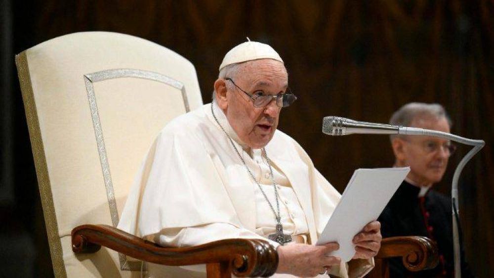 Francisco pide una espiritualidad de reparaci�n para abordar los abusos del clero