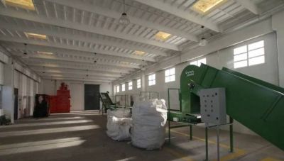 La planta de reciclaje ya prepara la venta de sus pallets