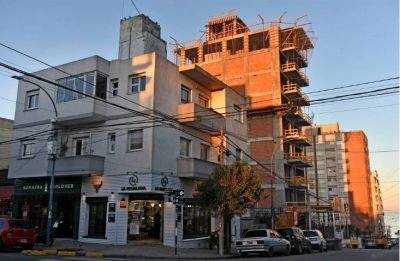 Con edificios y comercios, Alem atraviesa una nueva reconversi�n