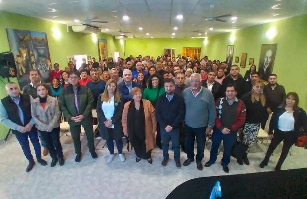 Santiago tiene una nueva escuela regional para la formacin sindical