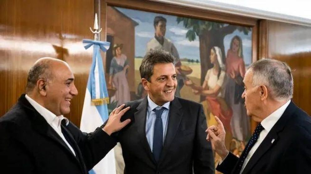 Massa recibi� al gobernador de Tucum�n Juan Manzur y a su sucesor Osvaldo Jaldo