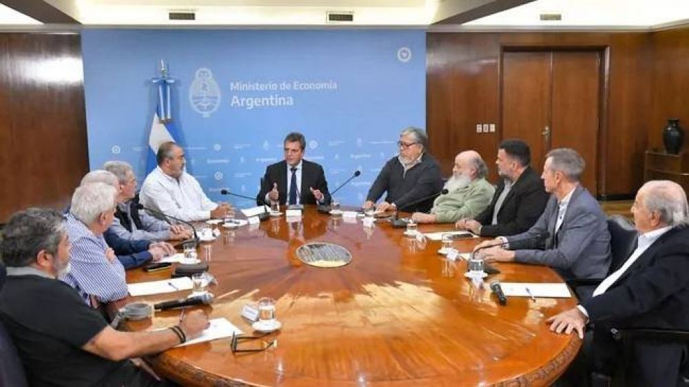 La CGT se encolumna detrs de Sergio Massa y le prepara un acto de presentacin para este mes