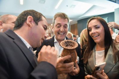 Massa carg� contra Macri por el acuerdo con el FMI con un picante apodo
