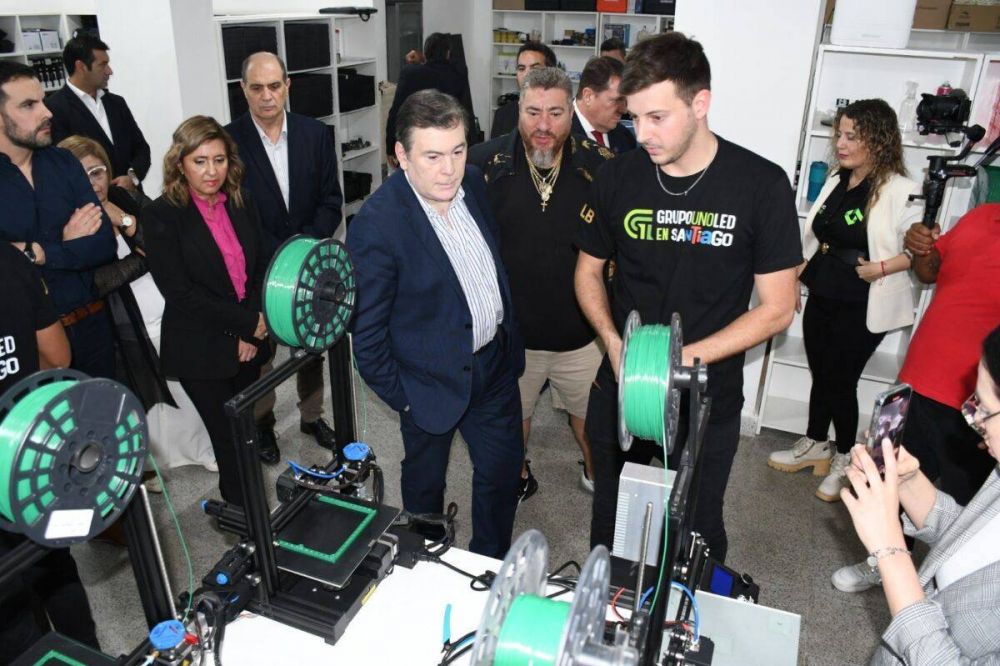 Una empresa que fabrica pantallas led y sonido se instal en Santiago del Estero y sumar 100 puestos de trabajo en la provincia