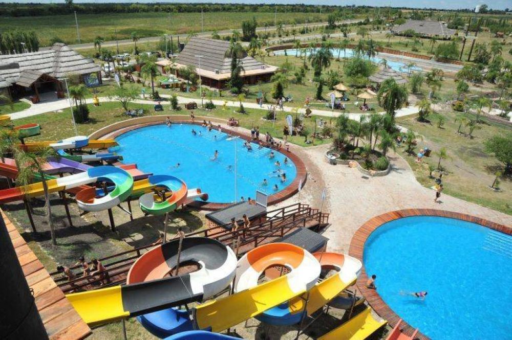 Destacan que los ms de 150 parques y atracciones del pas generan ms de 10.000 empleos en turismo y gastronoma
