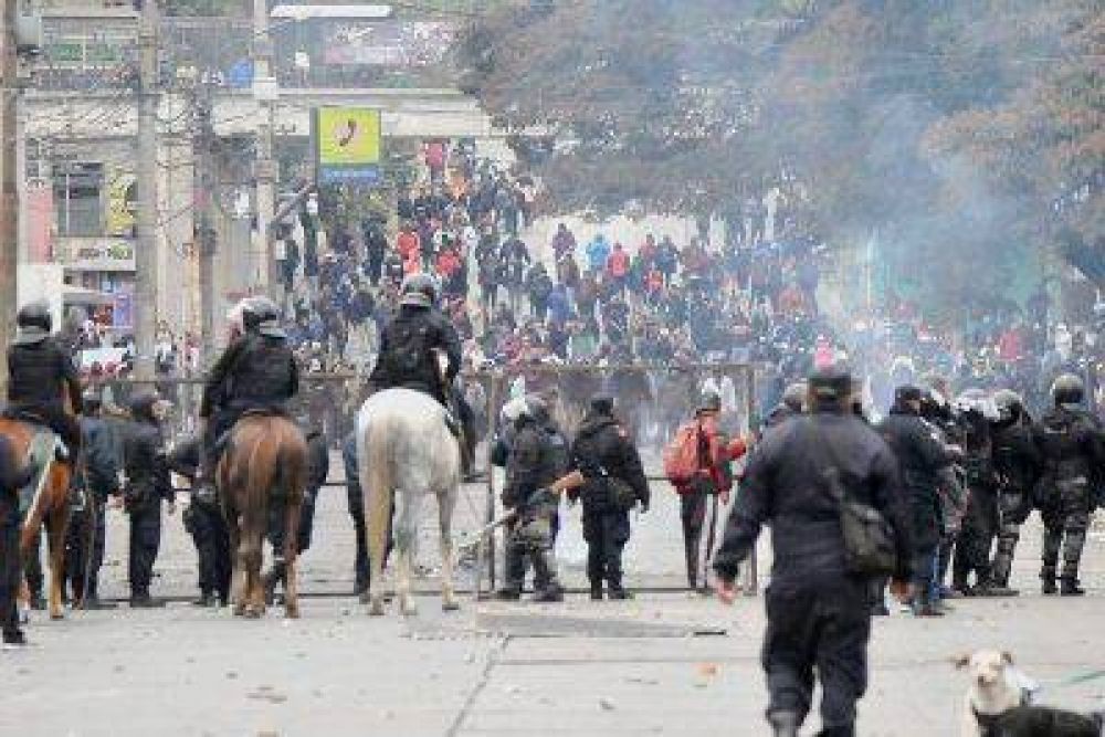 Se cumple un mes de protestas multitudinarias, represin y denuncias de apremios en Jujuy