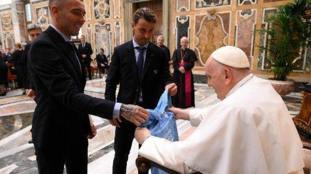 El Papa invita nuevamente a no perder la dimensi�n amateur del deporte