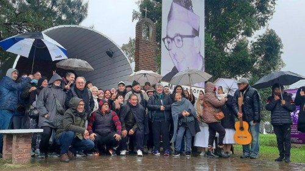 Argentina: Mantienen viva la memoria de Obispo Ponce de Len