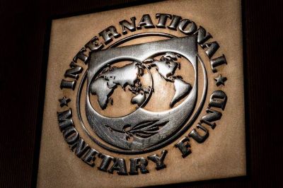 El FMI dijo que siguen las negociaciones �intensamente� y neg� una gesti�n de China
