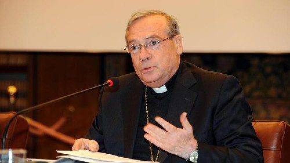 Marchetto: siempre al servicio de los migrantes y del Concilio