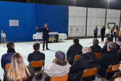 Lujn: Boto inaugur un nuevo playn deportivo en Pueblo Nuevo