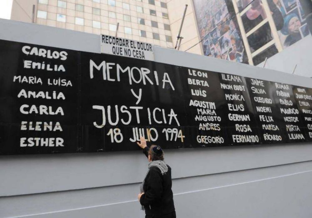 Atentado a la AMIA: el Episcopado pide paz, justicia y verdad