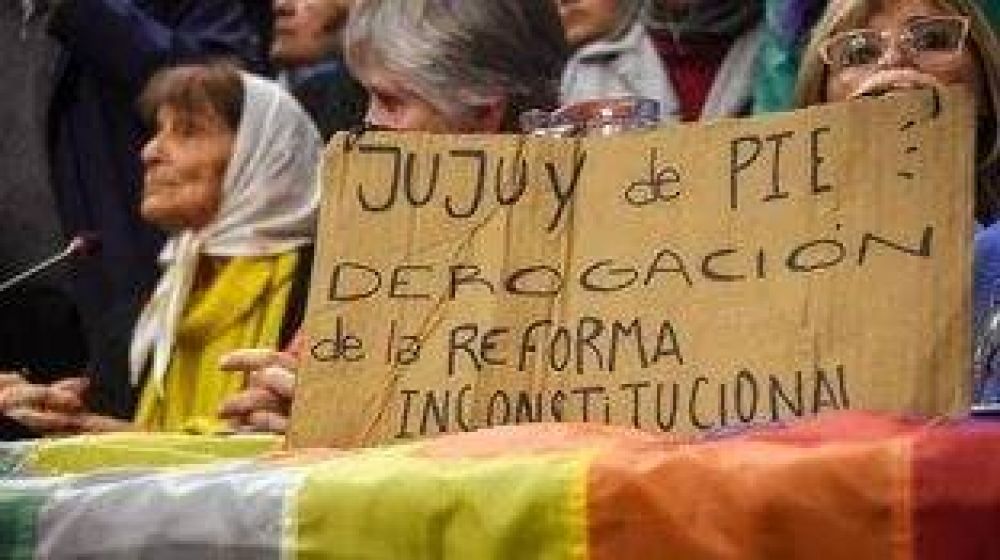 Movilizaciones en Jujuy y Buenos Aires para repudiar represin del Gobierno de Morales