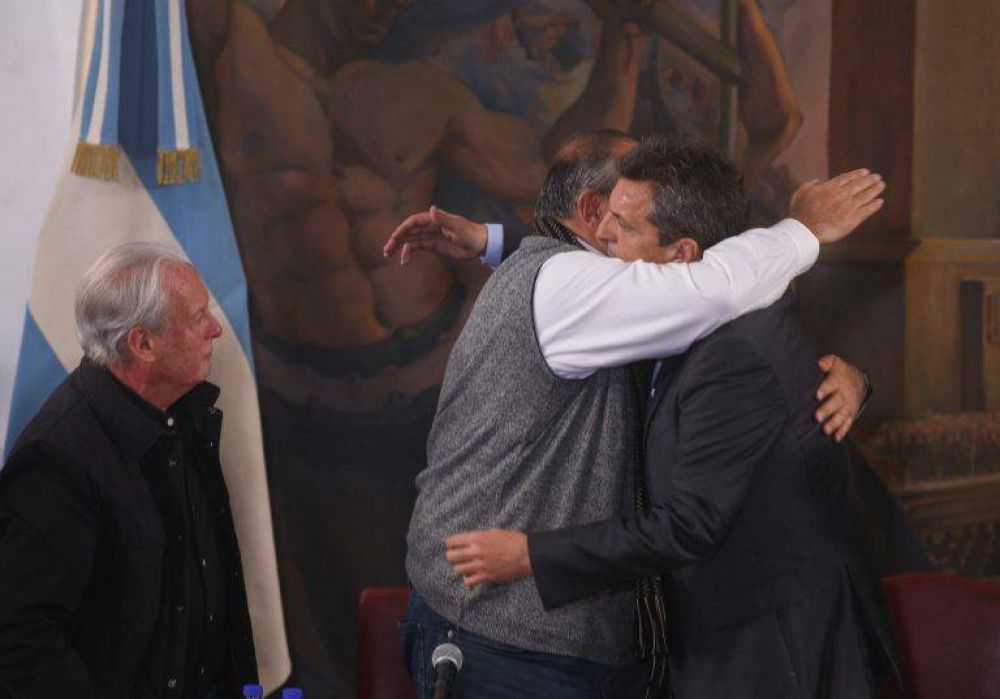 Para Andr�s Rodr�guez, �el movimiento obrero, m�s all� de los matices, apoyar� la f�rmula Massa-Rossi